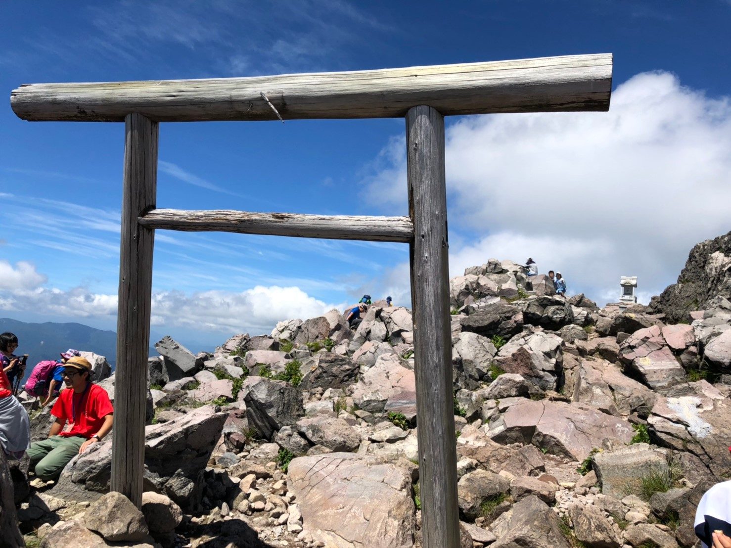 初心者向け那須甲子登山 秋の茶臼岳コース 那須高原ビジターセンター